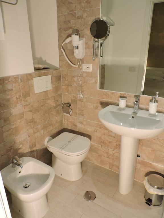 Anfiteatro Suite Řím Pokoj fotografie